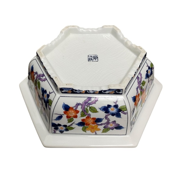 Vintage Imari Japanese Floral Hexagonal Serving Bowl China - Picture 6 of 8